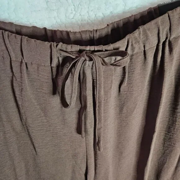 Rachel Zoe Flowy Pull On Brown Pants with Drawstring Size 1X NWT - Picture 5 of 5